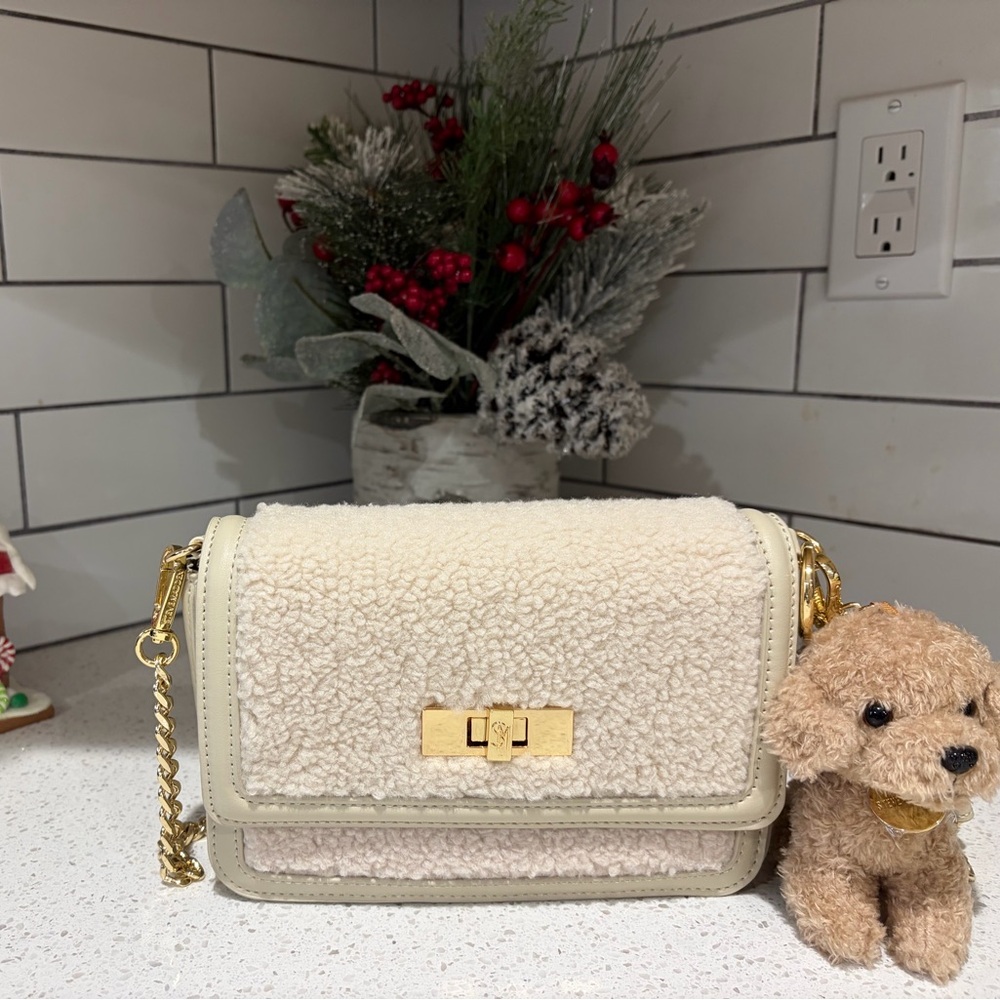 Steve Madden turn lock crossbody purse with dog keychain